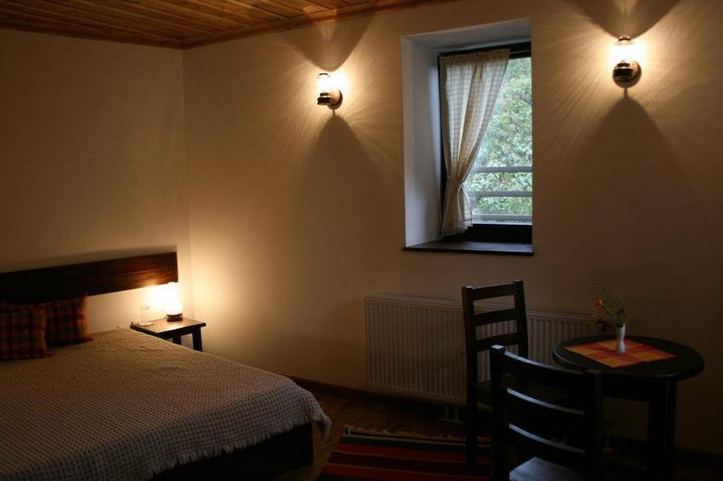 Complex Kosovo Houses Room photo